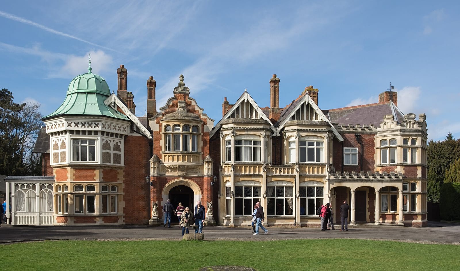The mansion at Bletchley Park, venue of the 2023 AI Safety Summit